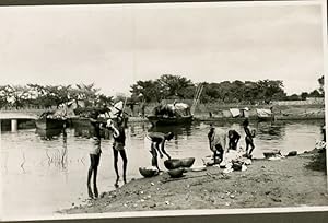 Afrique, Soudan Lessive au bord du Niger