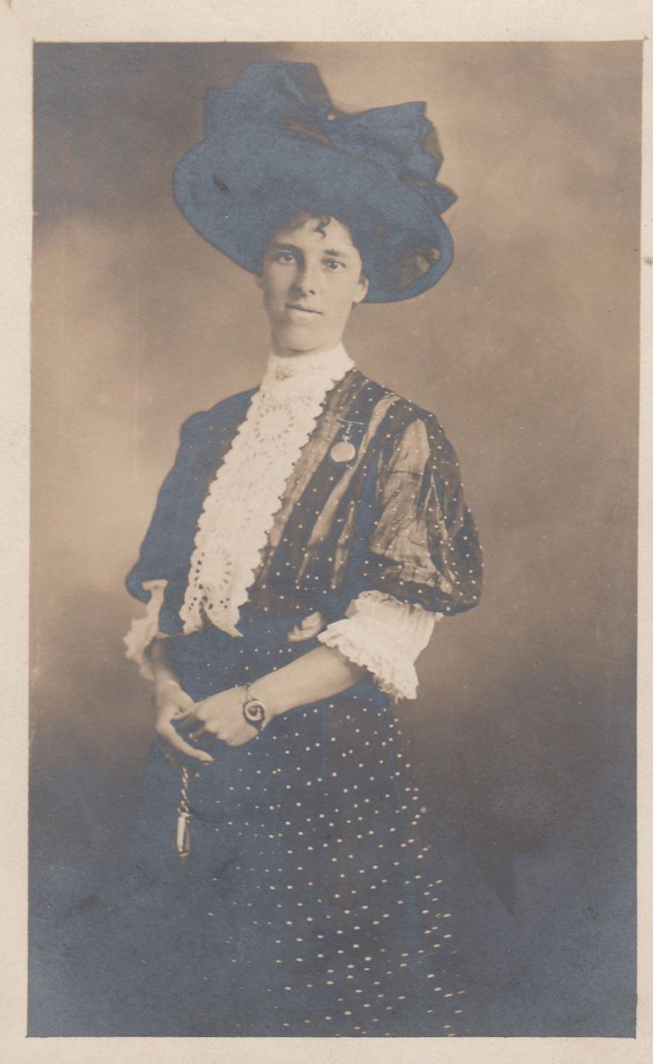 Cross Dresser Transvestite Portrait Antique Lgbt Postcard