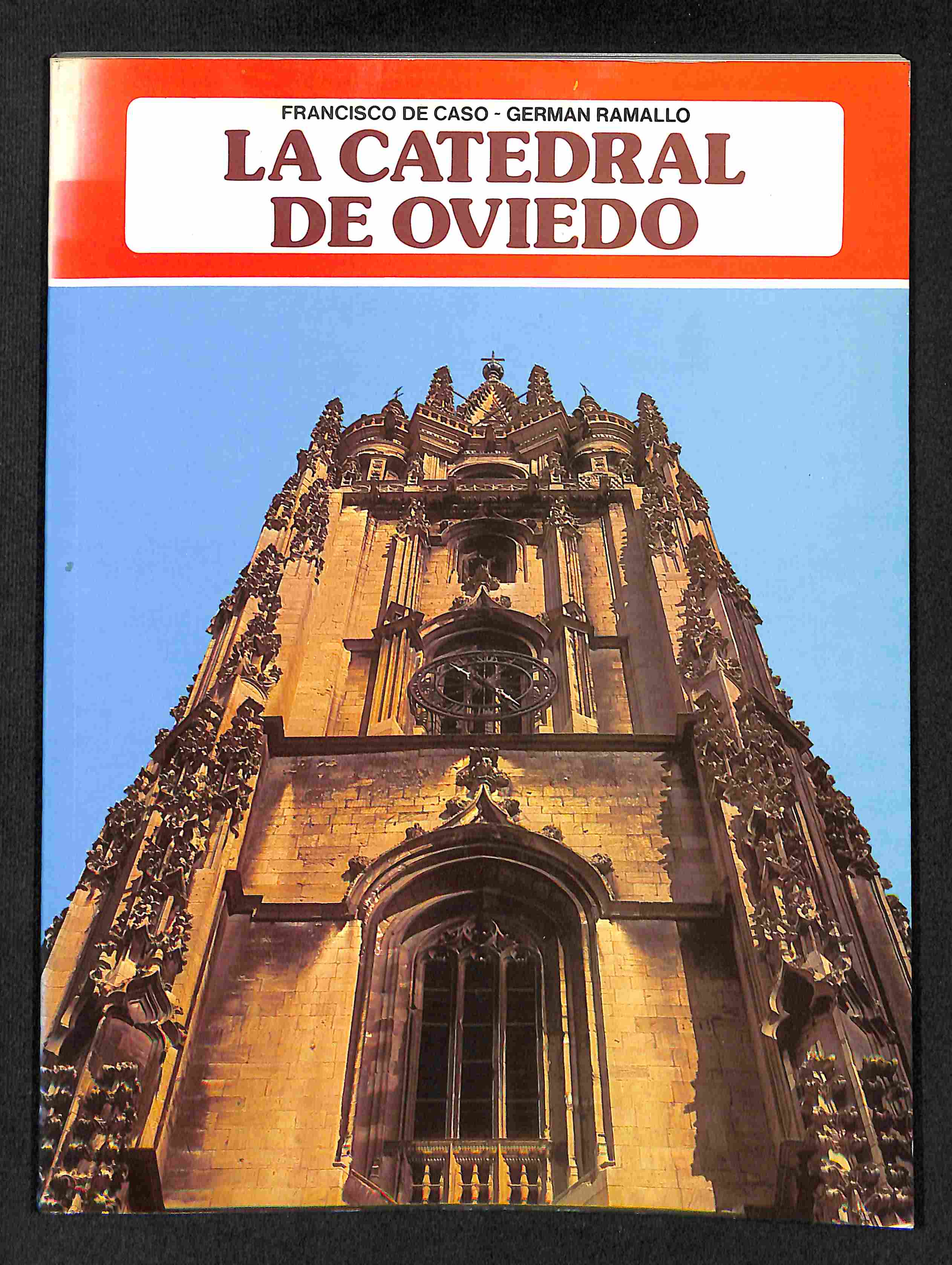 La catedral de Oviedo - Francisco de Caso - German Ramallo