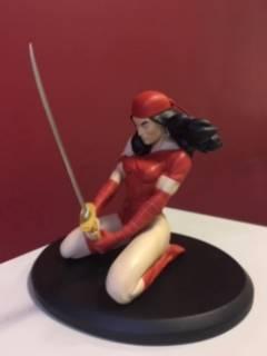 FIGURINE ELEKTRA - 23CM - MARVEL