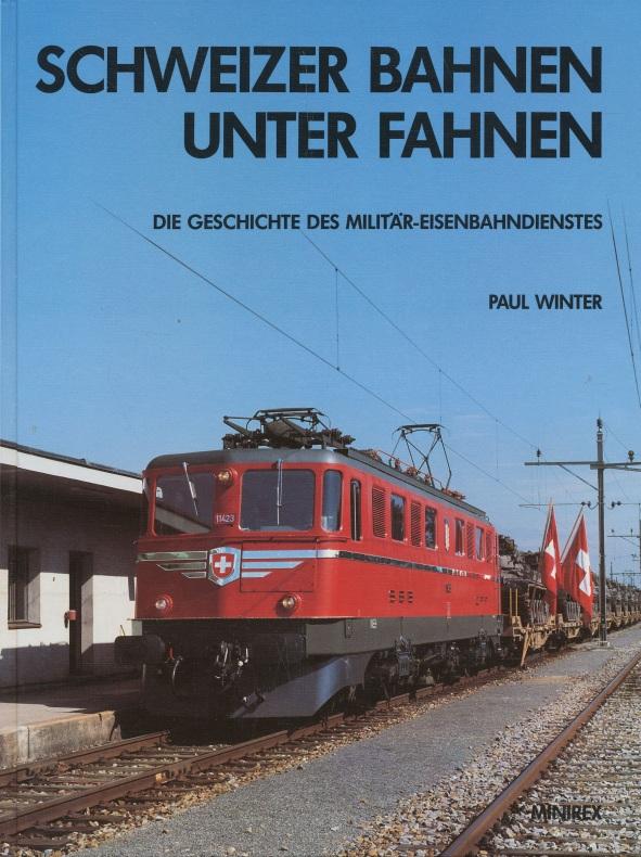 Schweizer Bahnen unter Fahnen.
