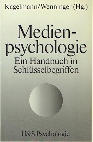 Medienpsychologie: Ein Handbuch in Schlüsselbegriffen.