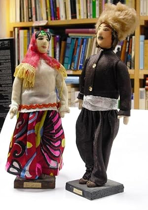 Puppenpaar. - Folklore-Puppen, Wahrscheinlich aus dem Iran und wahrscheinlich aus der Gruppe der ...