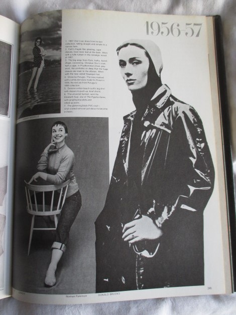 IN VOGUE Six decades of fashion ヴォーグ In Vogue: six decades of fashion: HOWELL, Georgina
