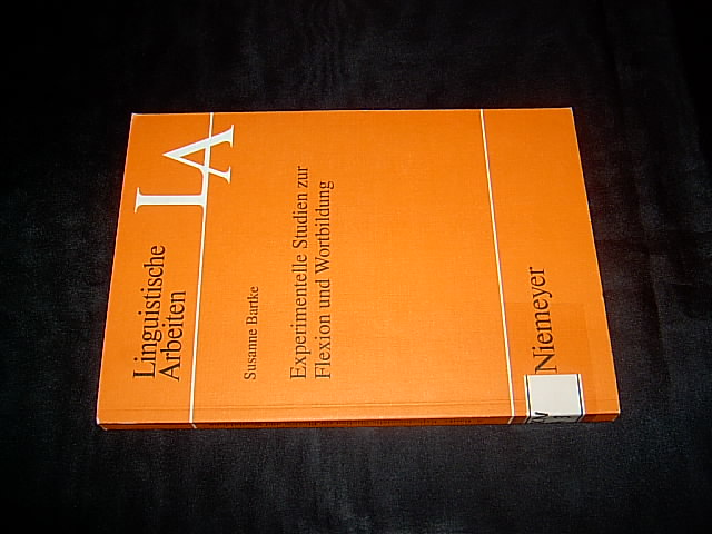 Experimentelle Studien zur Flexion und Wortbildung. Pluralmorphologie und lexikalische Komposition im unauffälligen Spracherwerb und im Dysgrammatismus. (= Linguistische Arbeiten 376). - Bartke, Susanne