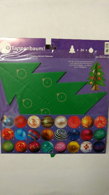 Adventskalender: O Tannenbaum: Adventskalender zum Zusammenstecken und Dekorieren.