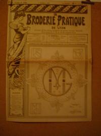 La Broderie Pratique de Lyon . 29 ° Année . n° 646 . 1° Octobre 1931 RIBIERE G. , Directeur [ ] [Couverture souple]
