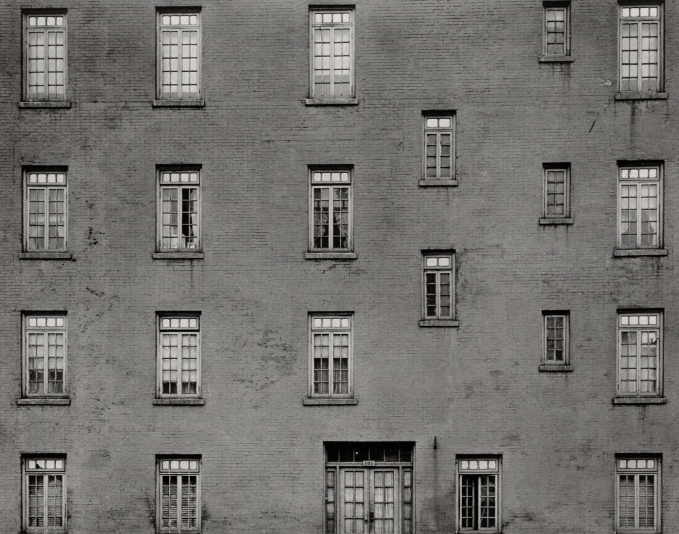 Harry Callahan: Photographs (El Mochuelo Harry Callahan: Photographs (El Mochuelo