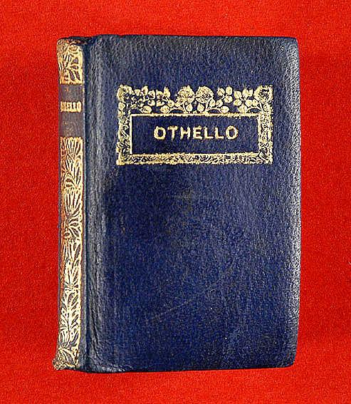 othello the moor of venice with contemporary criticism william shakespeare othello the moor of venice with contemporary criticism william shakespeare