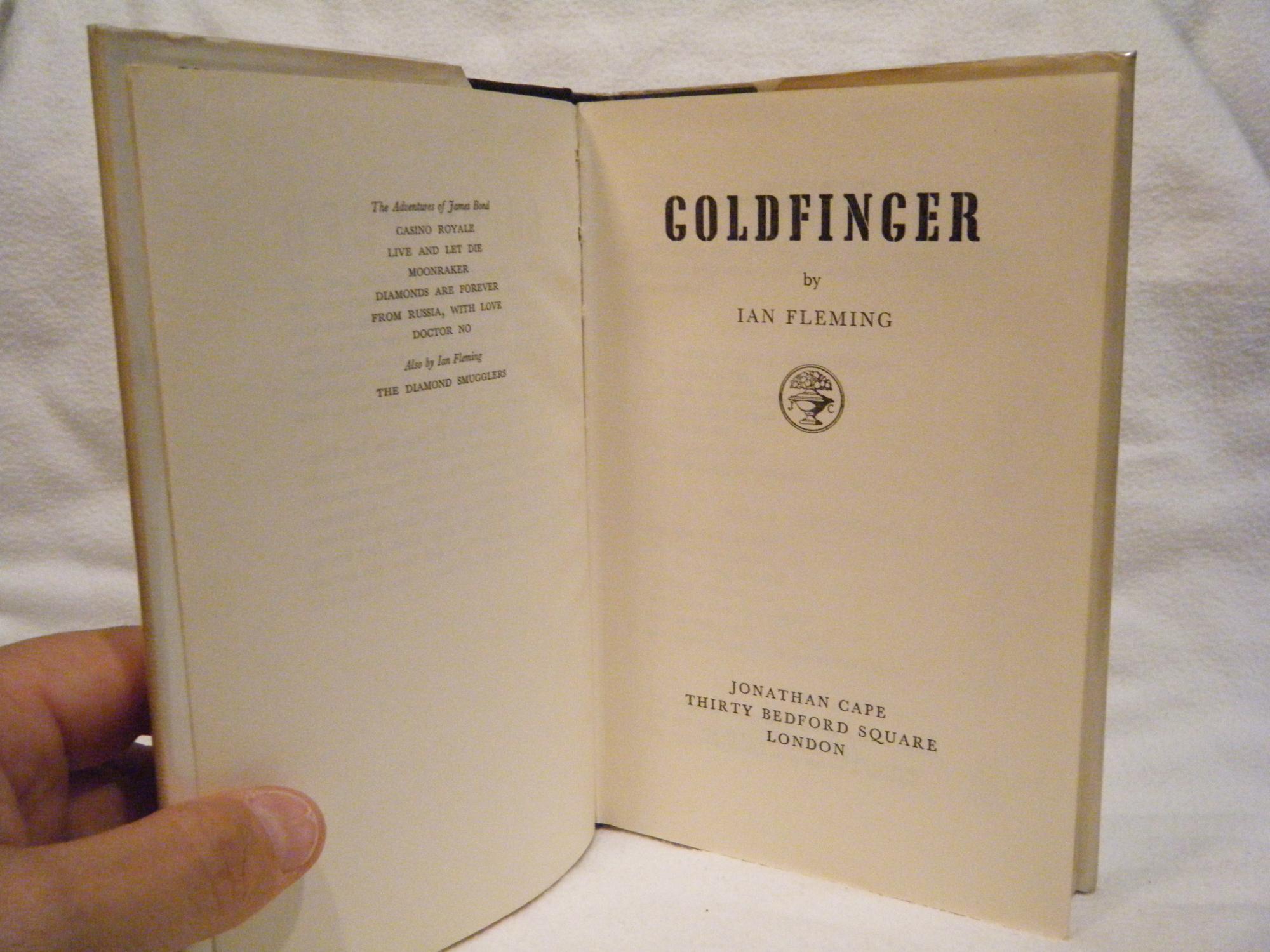 Goldfinger Par Fleming Ian Near Fine Hardcover 1959 First Edition Curtis Paul Books Inc 