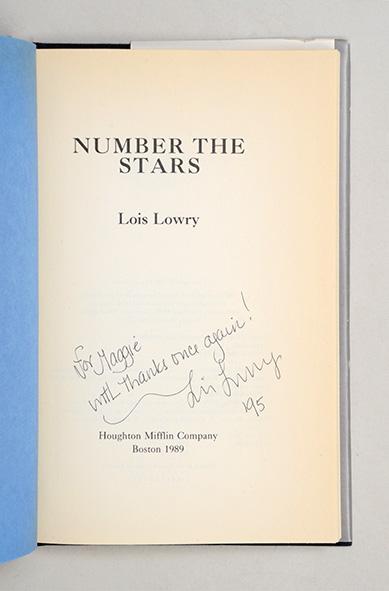 Number The Stars. - LOWRY, Lois.