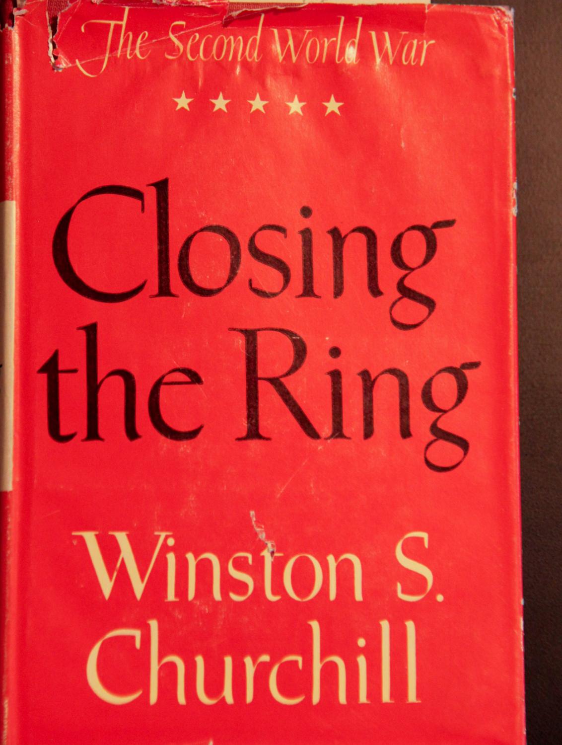 Aan het leren Circulaire controller Closing the Ring / Winston S. Churchill by Churchill, Winston (1874-1965):  Very Good Hardcover (1951) 1st Edition | Mad Hatter Bookstore