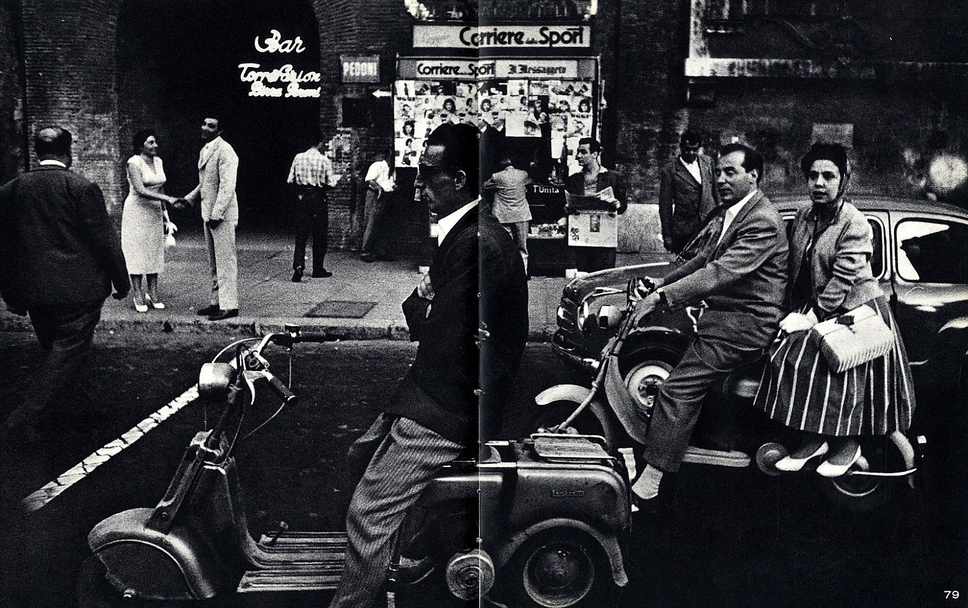 Amazon.com: Rome: Klein, William: Books