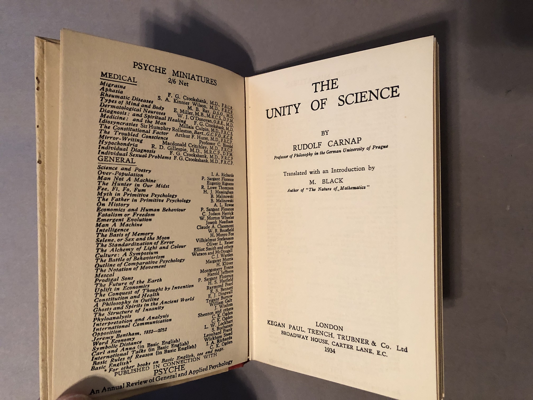 Unity of Science par Carnap, Rudolf: Very Good Cloth (1934) First ...