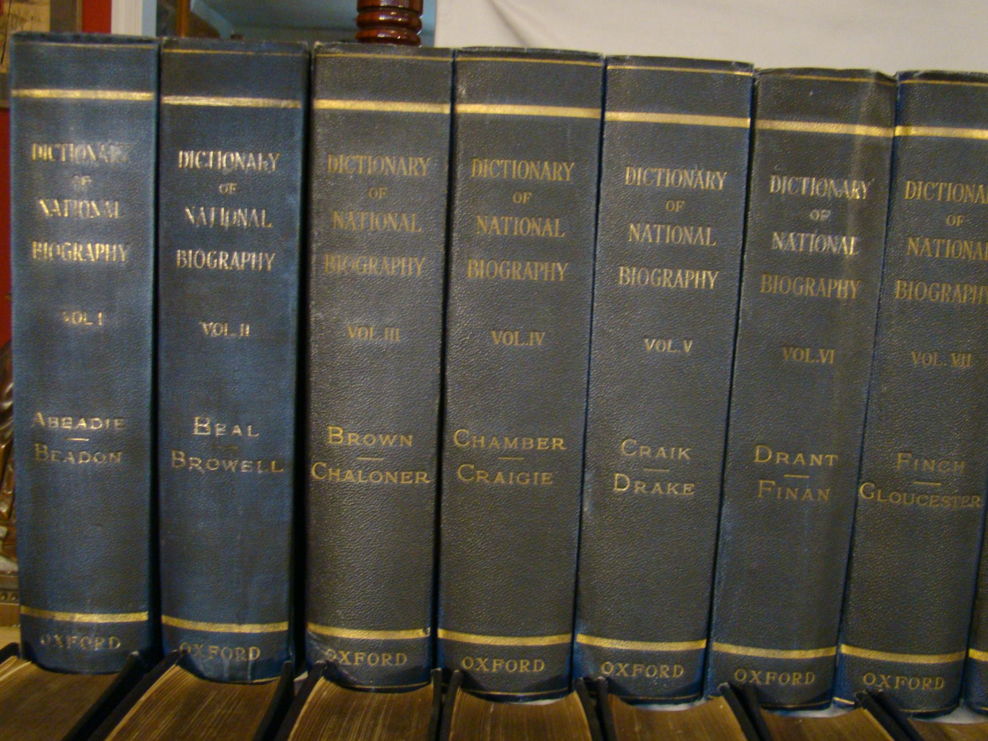 Annotated Wizard of Oz + Oz books 1 - 3 | On the right is th