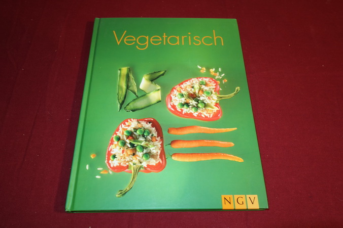 VEGETARISCH. - [Hrsg.]: Naumann und Göbel Verlagsgesellschaft