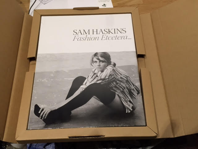 サムハスキン　SAM HASKINS「FASHION ETCETERA」2009 Fashion Etcetera - Sam Haskins by Haskins, Sam: As New Hardcover