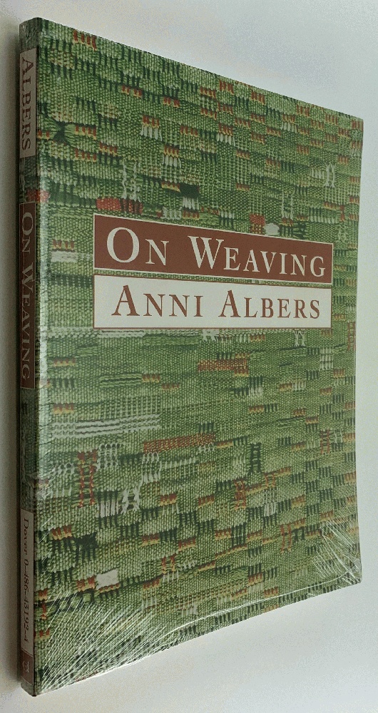 On Weaving (Dover Craft Books) - Albers, Anni