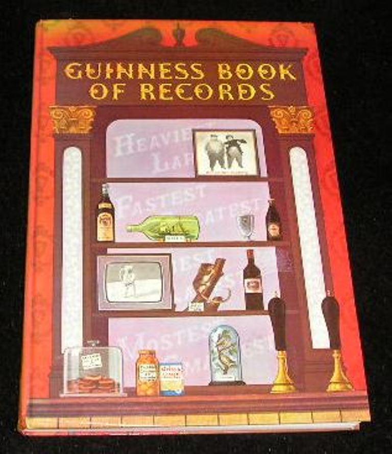 Guinness Book of Records by Norris and Ross McWhirter: Very Good Hard ...