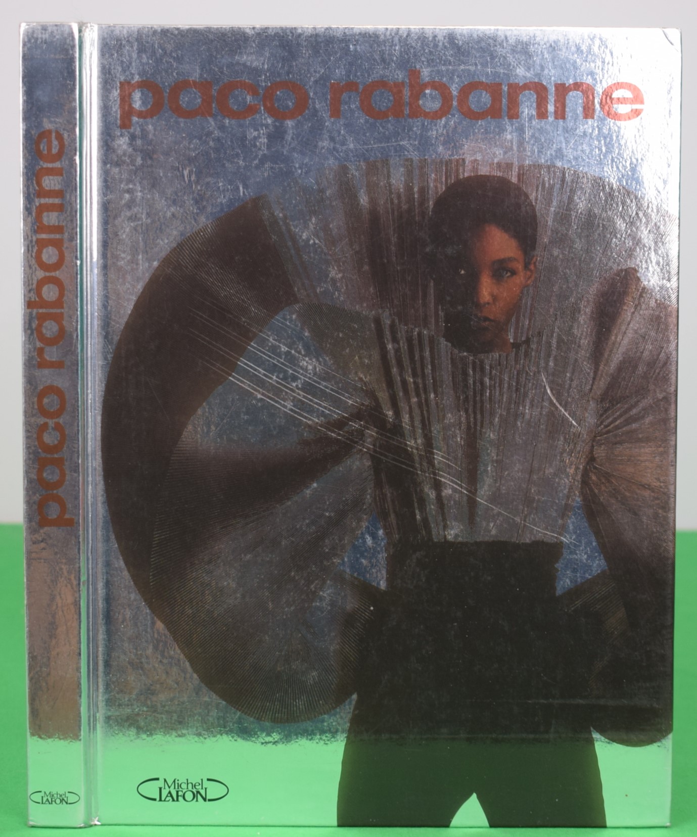 最新コレックション Paco (1996 Hardcover Good Very Lydia: KAMITSIS, by Rabanne アート・デザイン・音楽