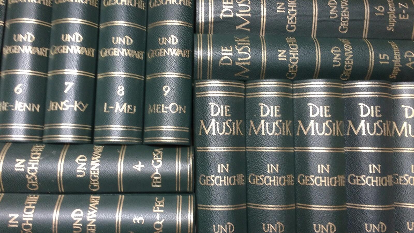 Die Musik in Geschichte und Gegenwart. 17 Bände. - Blume, Friedrich