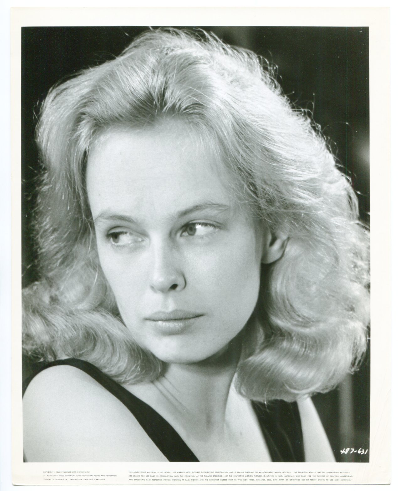 Is Sandy Dennis Still Alive