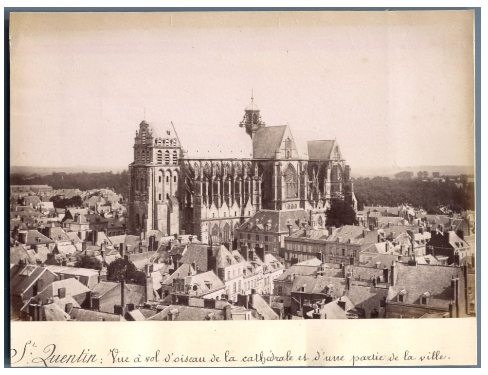 France, Saint-Quentin, Vue à vol d'oiseau de la Cathédrale by ...