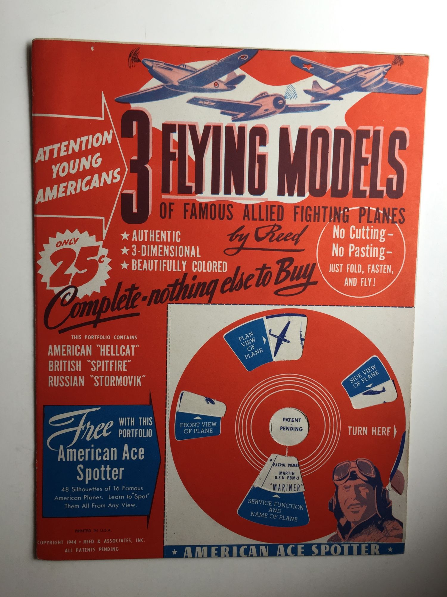 3 Flying Models of Famous Allied Fighting Planes Contains American Hellcat , British Spitfire , and Russian Stormovik Reed [ ] [Softcover]