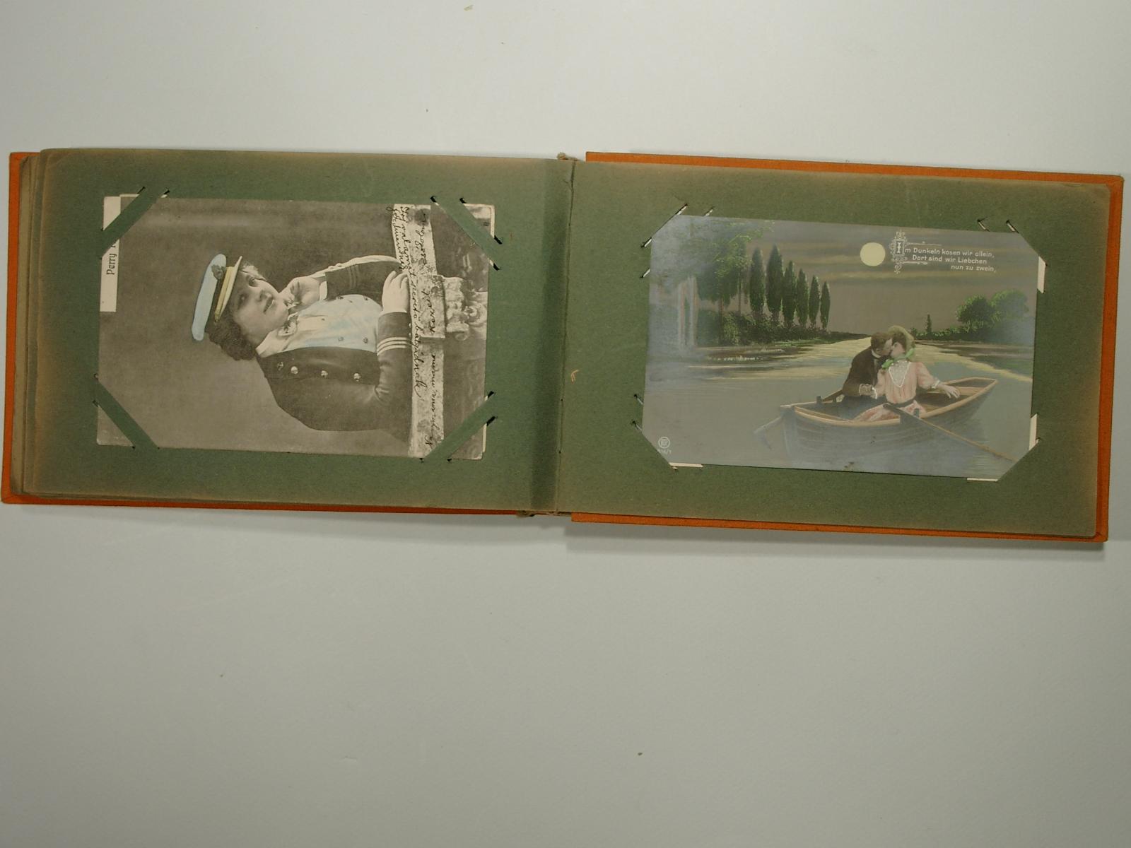 60 LiebesGrußPostkarten (Pfingstgrüße) in einem Album. (1900