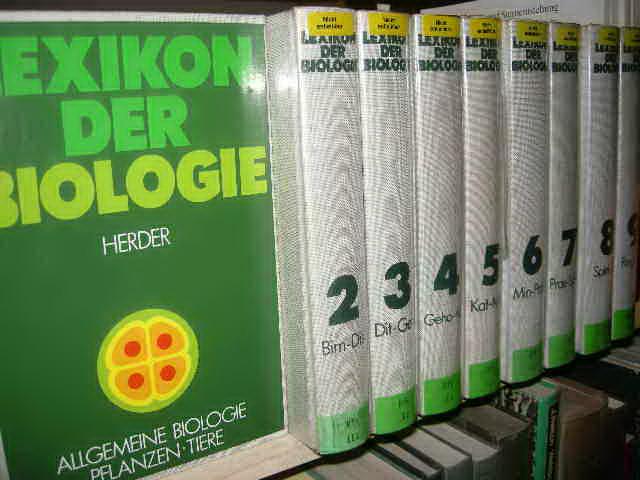 Lexikon der Biologie in acht Bänden und Register. Allgemeine Biologie, Pflanzen, Tiere.