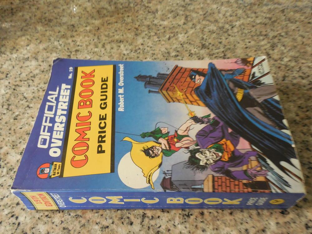 official-overstreet-comic-book-price-guide-19-1989-1990-sc-batman
