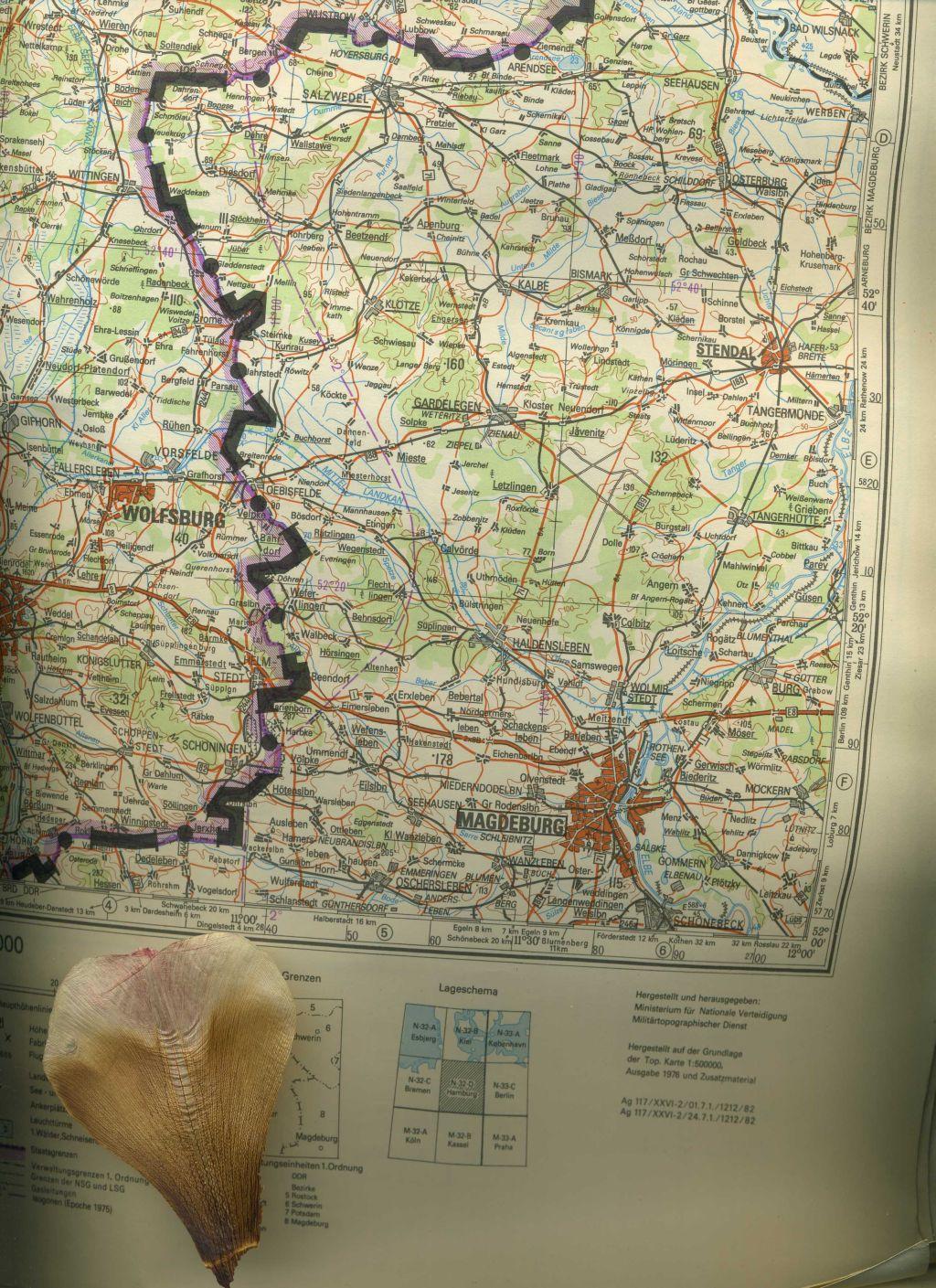 Arbeitskarte Nr. 2: DDR Grenze sechs farbige Karten . Topographische