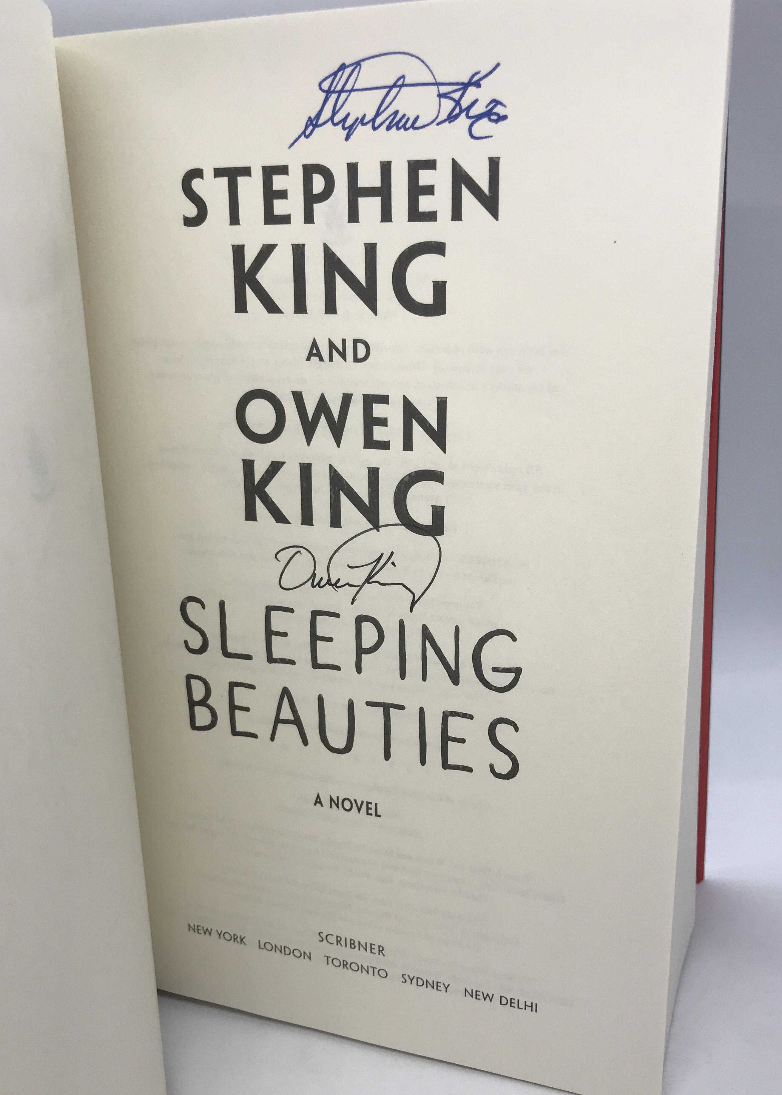 Sleeping Beauties: A Novel by King, Stephen