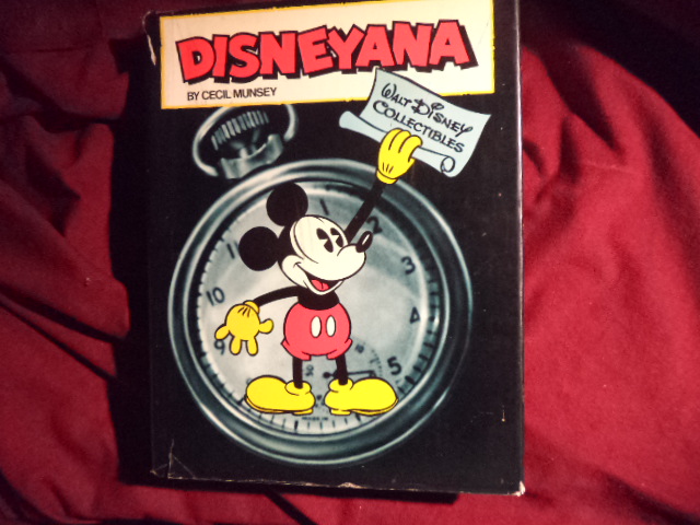 Disneyana: Walt Disney Collectibles. Munsey, Cecil. [ ] [Hardcover]