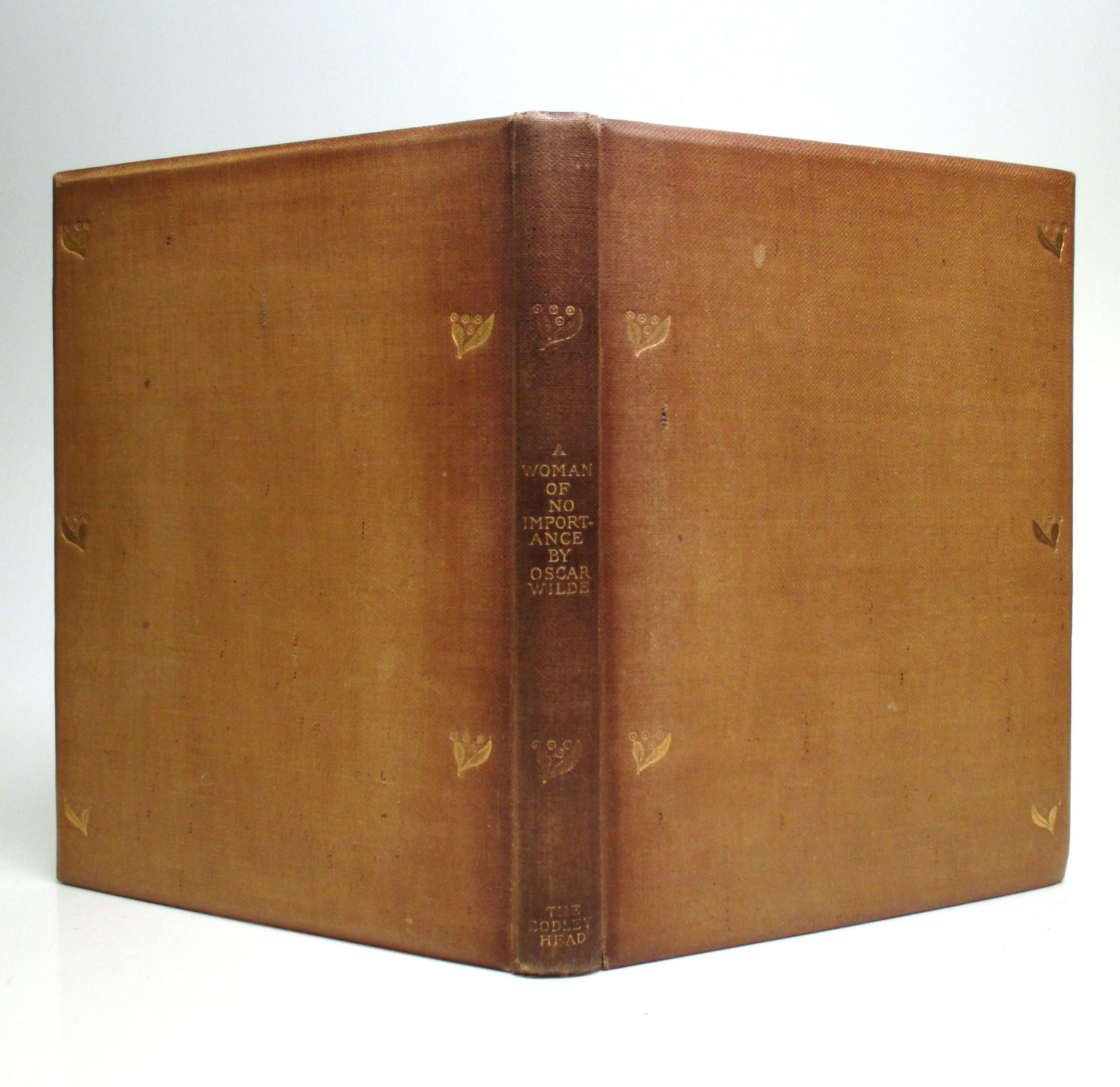 A Woman of No Importance WILDE, Oscar [Very Good] [Hardcover]