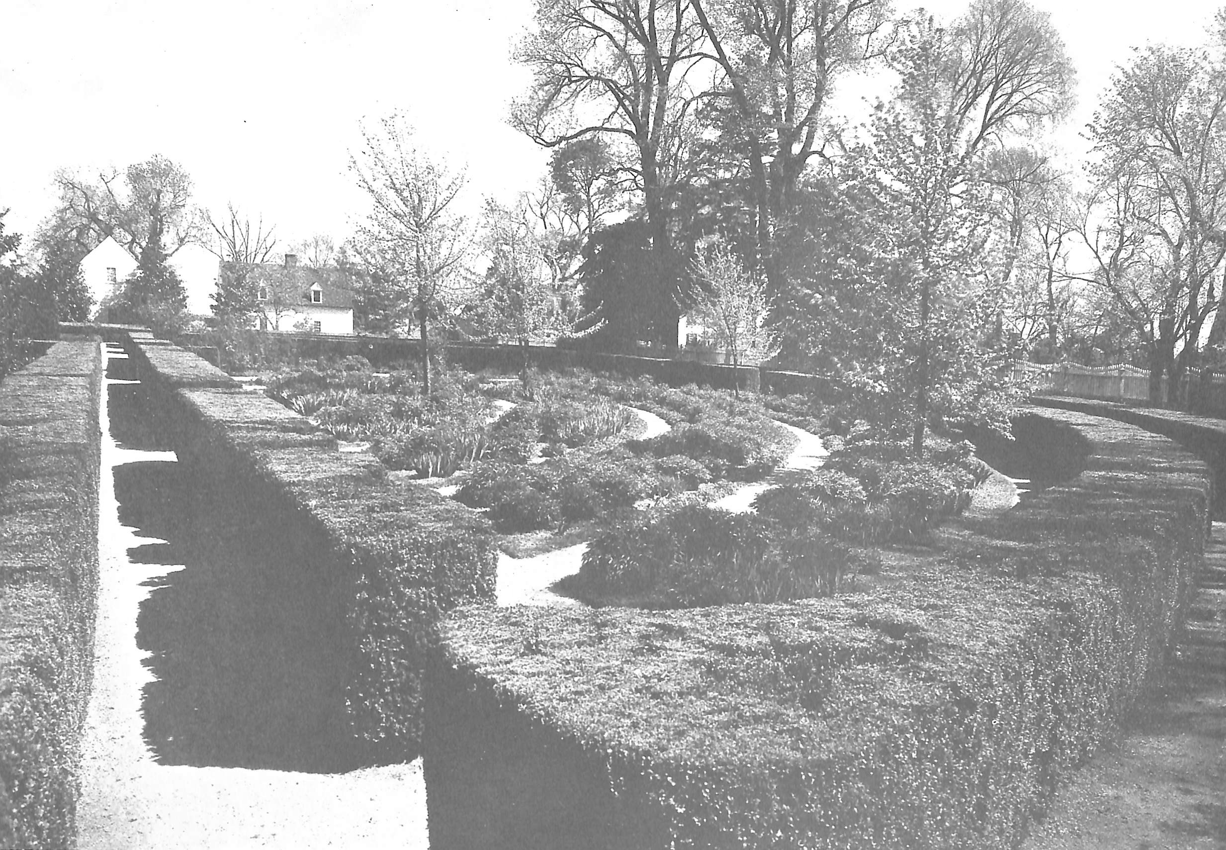 Gardens of Colony And State by The Garden Club of America Very Good