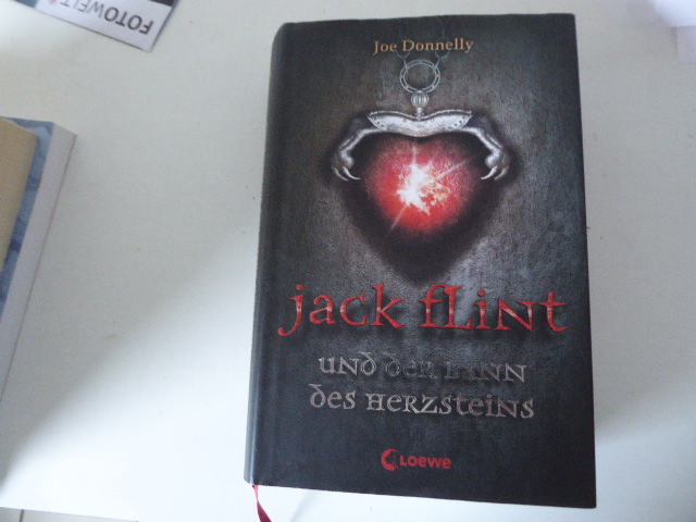 Jack Flint und der Bann des Herzsteins. Roman. Hardcover mit Schutzumschlag - Joe Donnelly