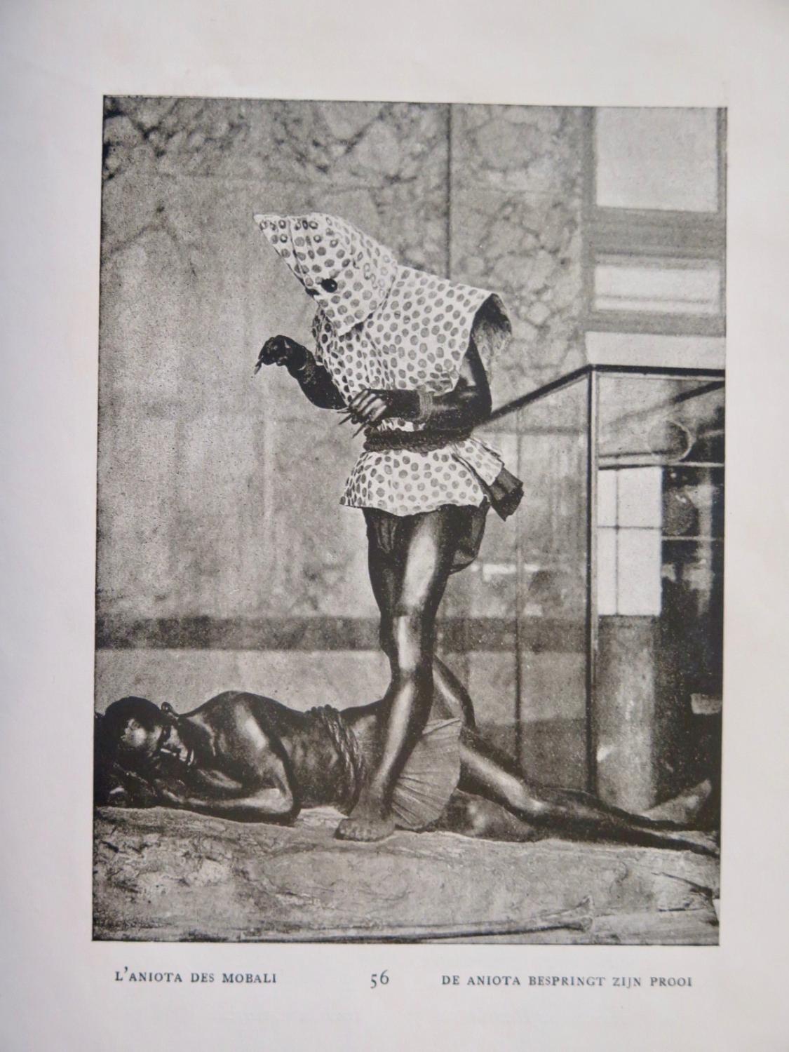 Aniota Kifwebe Les Masques Des Populations Du Congo Belge Et Le Materiel Des Rites De Circoncision By Maes J 1924 Buch Kunst Hommagerie Sabine Koitka Aniota Kifwebe Les Masques Des Populations Du Congo Belge Et Le Materiel Des Rites De Circoncision By Maes J 1924 Buch Kunst Hommagerie Sabine Koitka