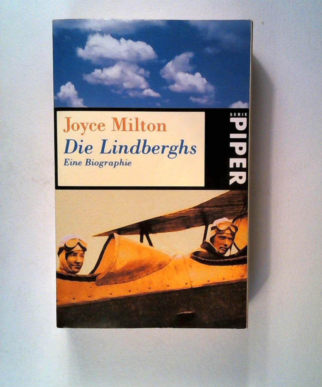 Die Lindberghs - Milton, Joyce
