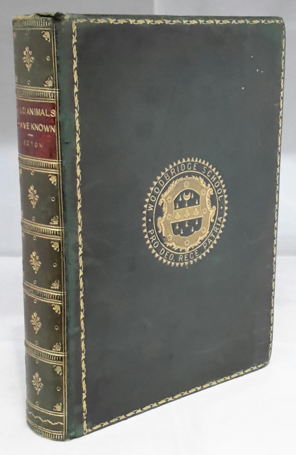 Wild Animals I have Known and 200 Drawings. Being the Personal Histories of Lobo, Silverspot, Raggylug, Bingo, The Springfield Fox. PRIZE BINDING IN