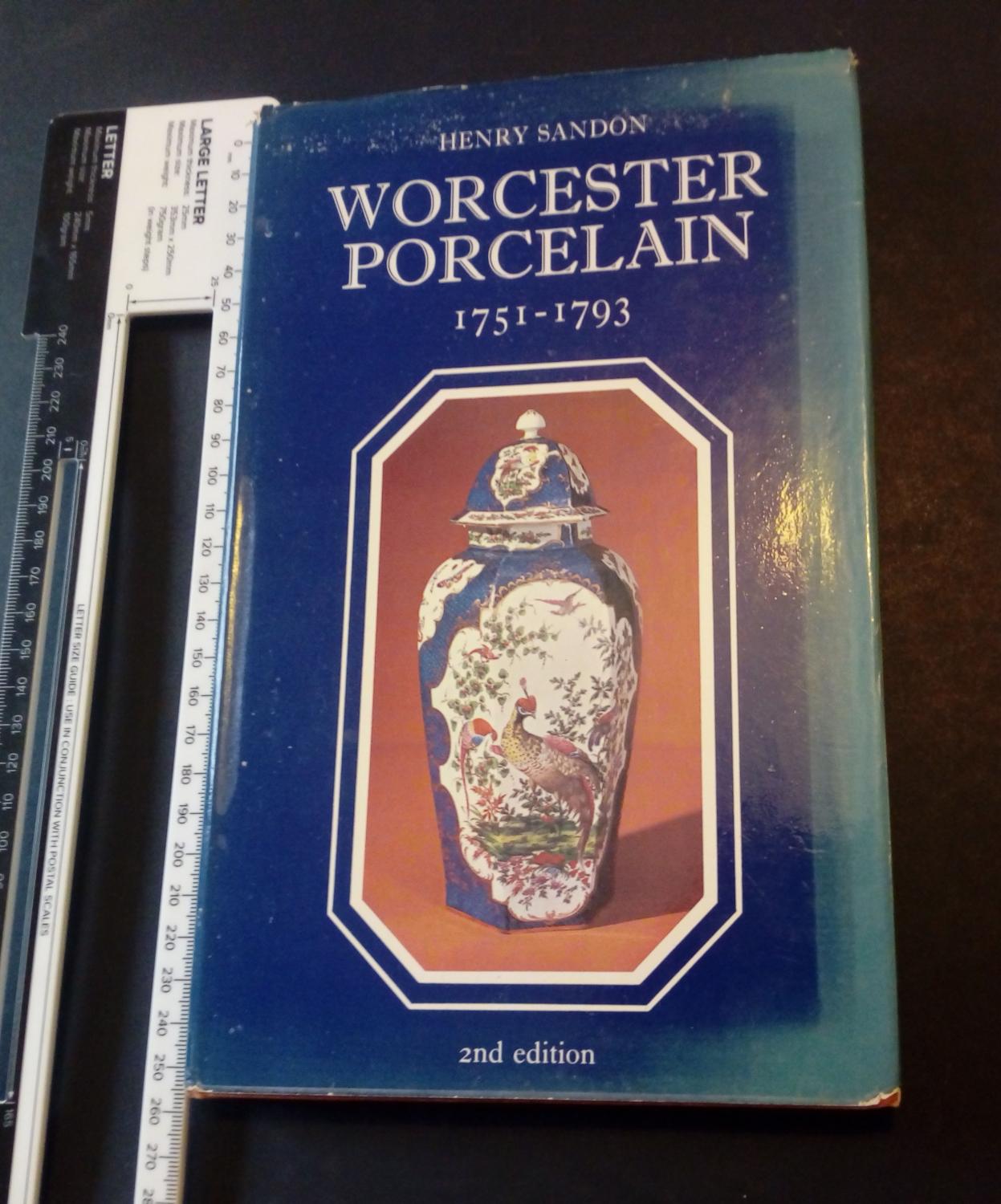 The illustrated guide to Worcester porcelain, (1751-1793) / Henry Sandon - Sandon, Henry