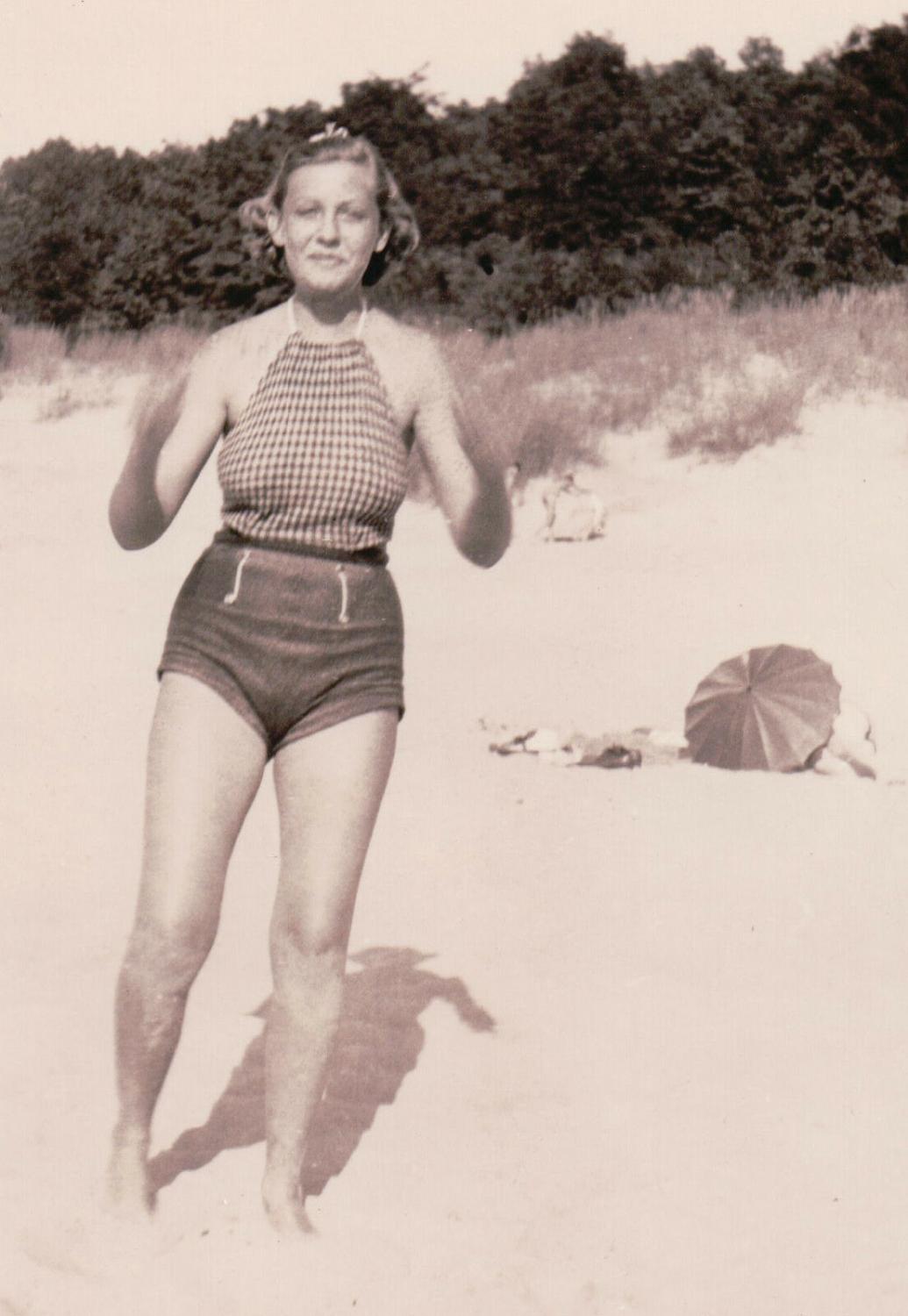 VINTAGE 1935 BLONDE BEACH BIKINI BUSTY UMBRELLA HIDING LADY FUNNY OLD FUN  PHOTO: Signed by Author(s) Photograph | 21 East Gallery