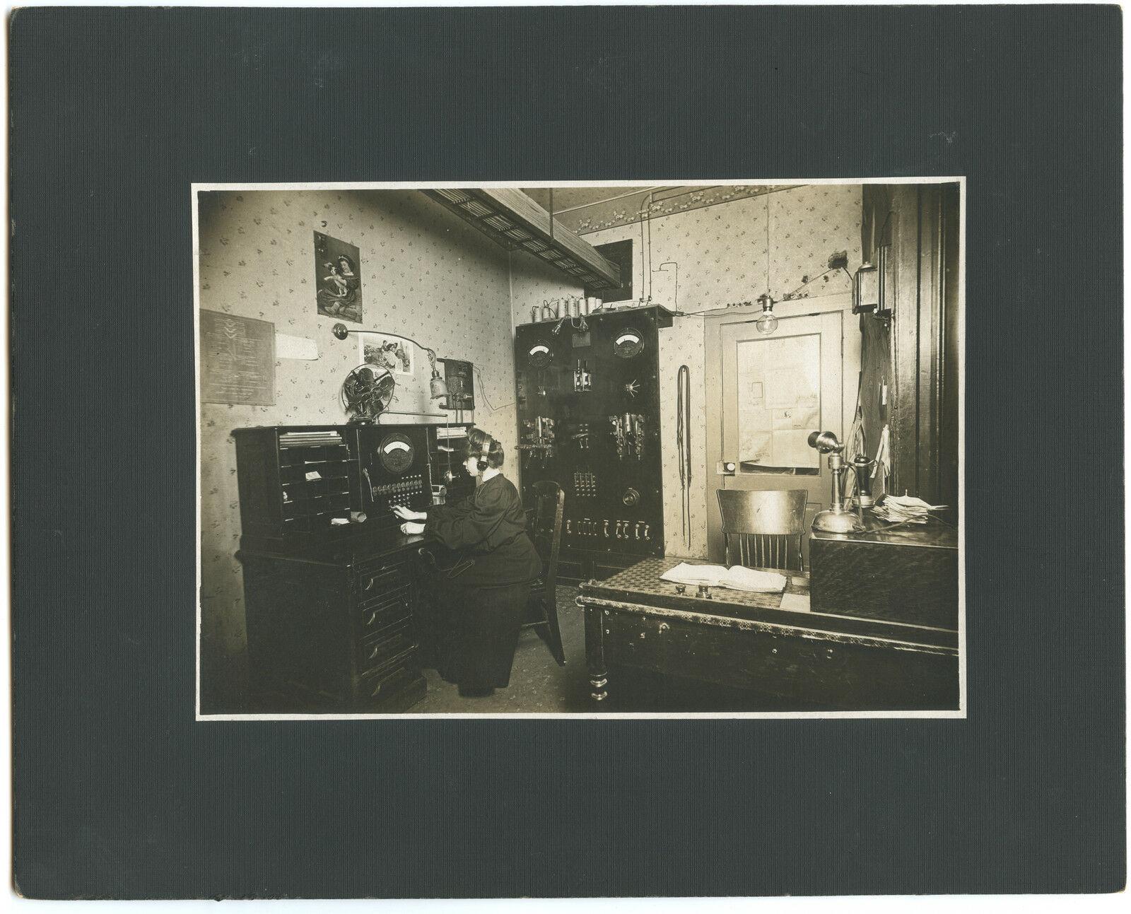 ANTIQUE TELEPHONE OCCUPATIONAL ELKHART IN CANDLESTICK ID'D MUSEUM