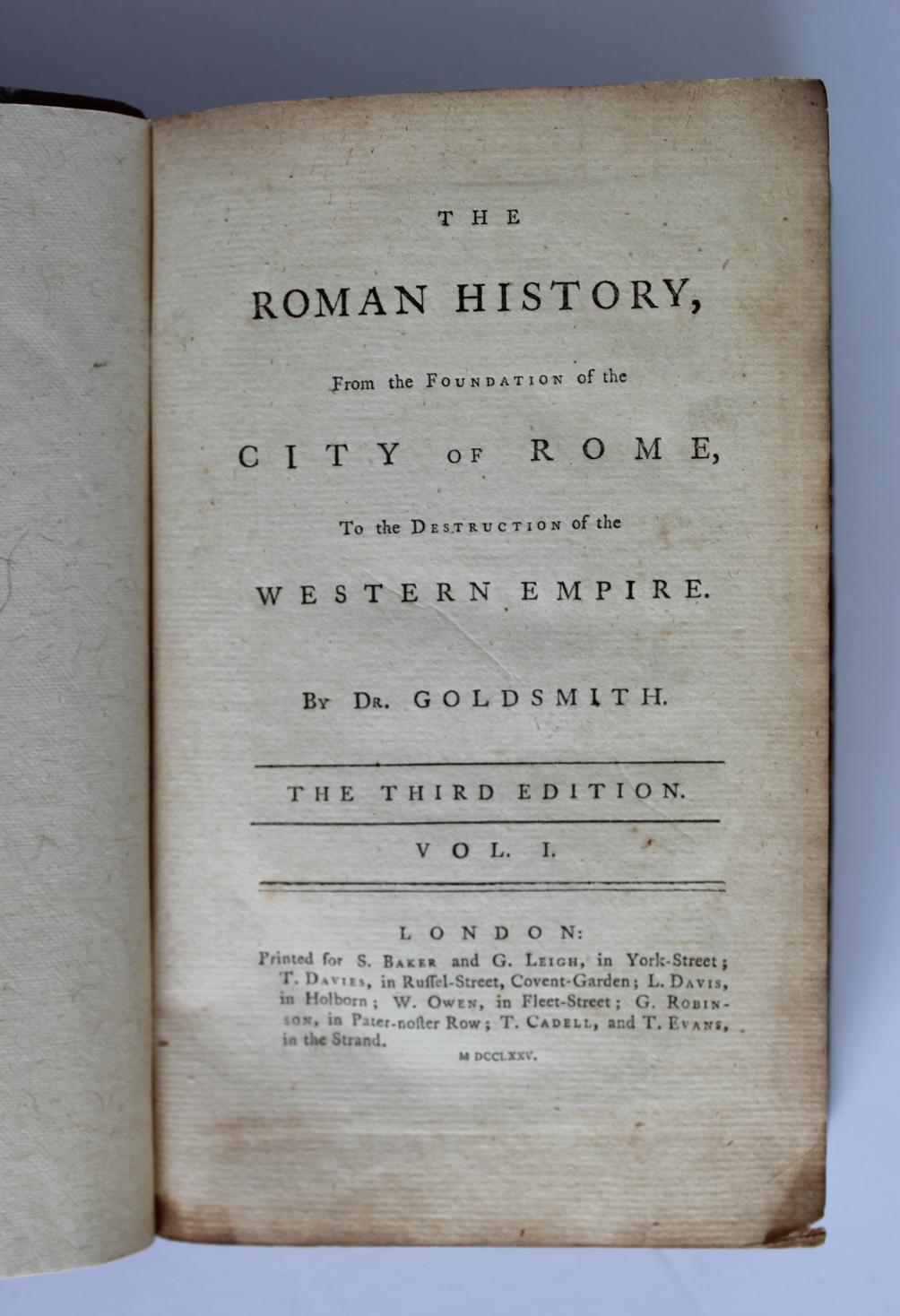 THE ROMAN HISTORY From the foundation of the City of Rome to the