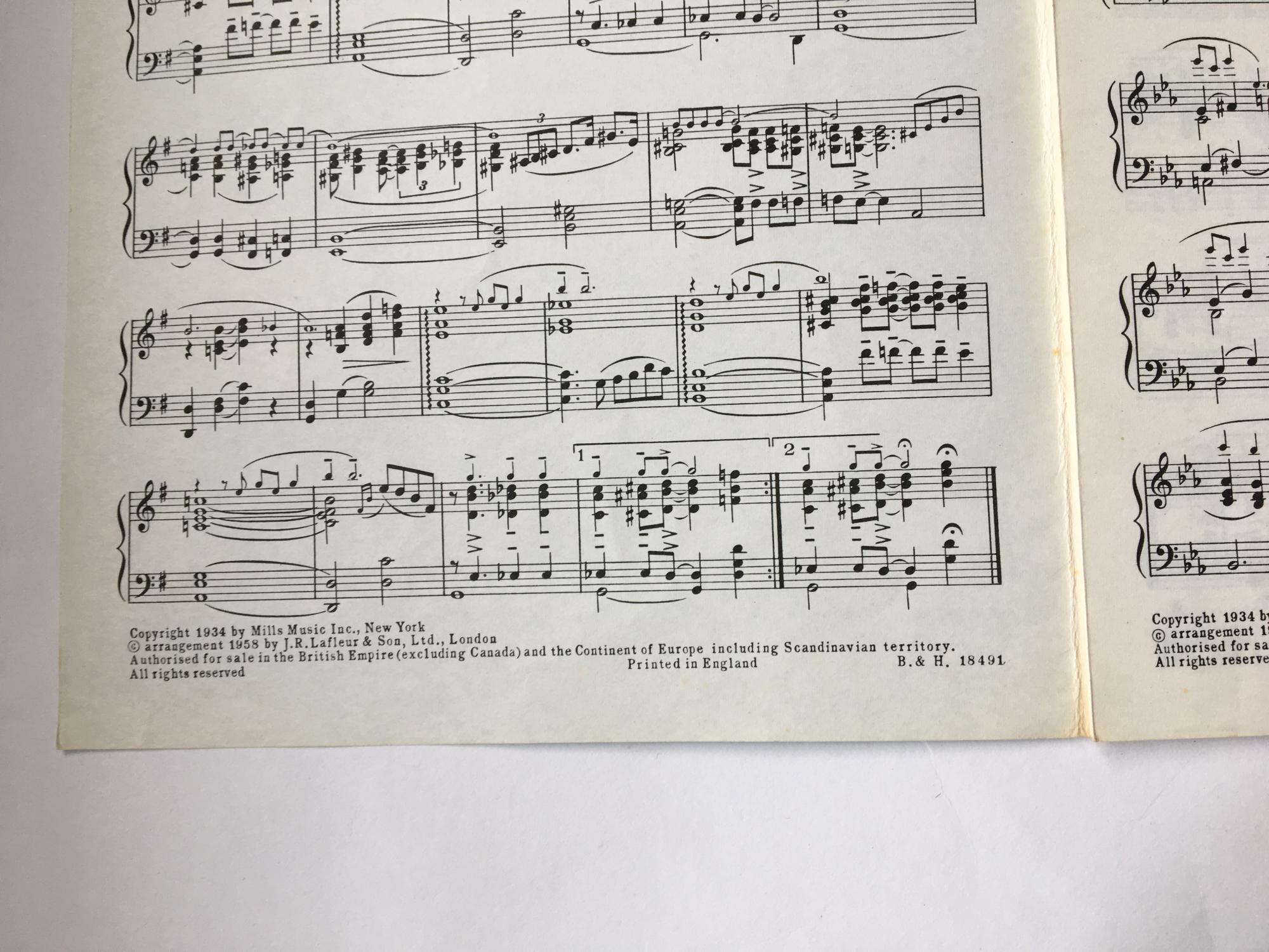 Five Great Tunes for Eb Alto Saxophone with Piano Moon