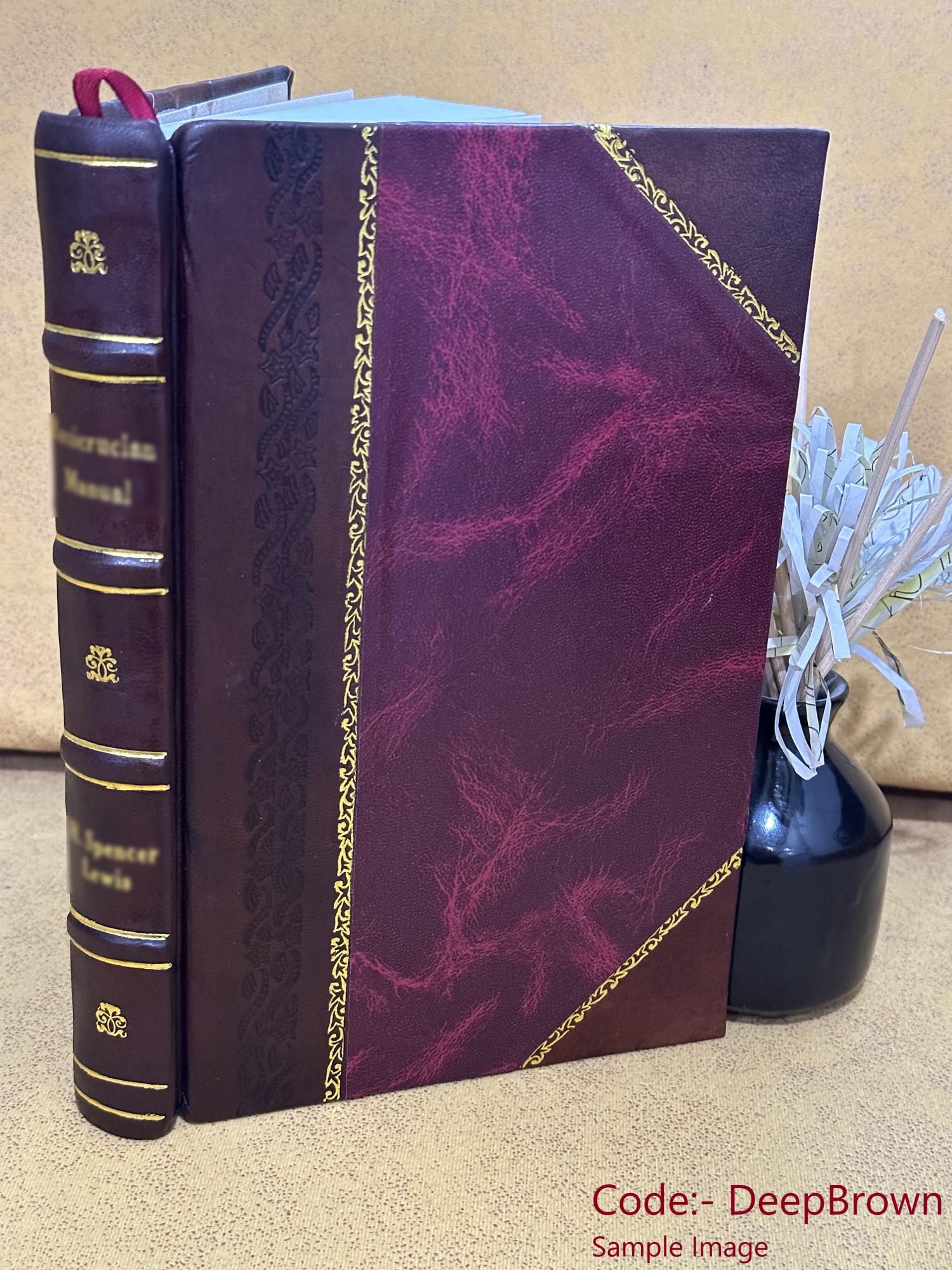 Dictionnaire historique-portatif : contenant l'histoire des patriarches, des princes hebreux, des empereurs, des rois . toutes personnes illustres ou fameuses de tous les Siécles [et] de toutes les Nations du Monde . / par M. l'Abbé Ladvocat . ; tome premier. 1761 [Leather Bound] - Ladvocat, Jean Baptiste