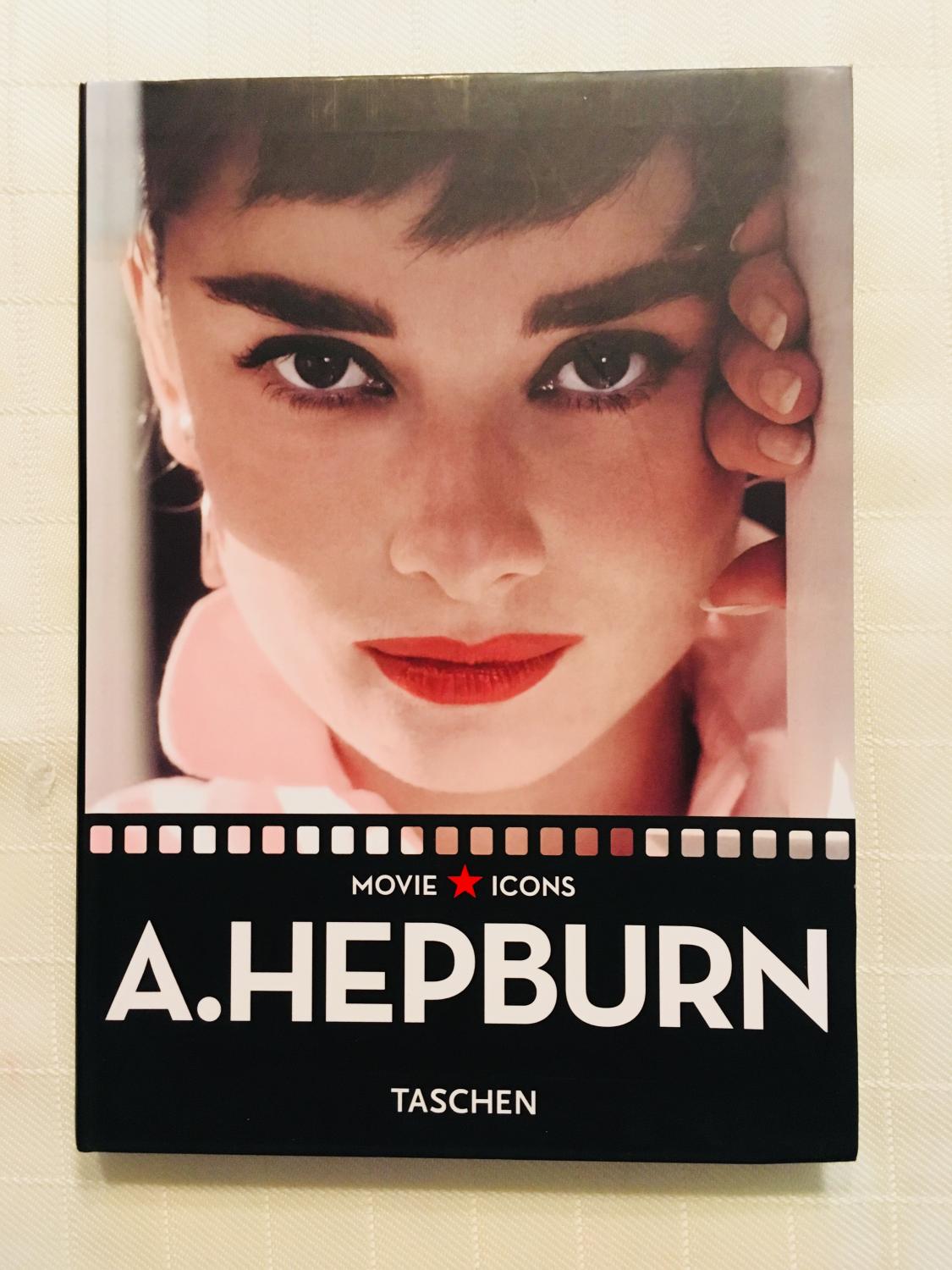 Movie Icons: Audrey Hepburn - Feeney, F.X. (text); Duncan, Paul (editor)