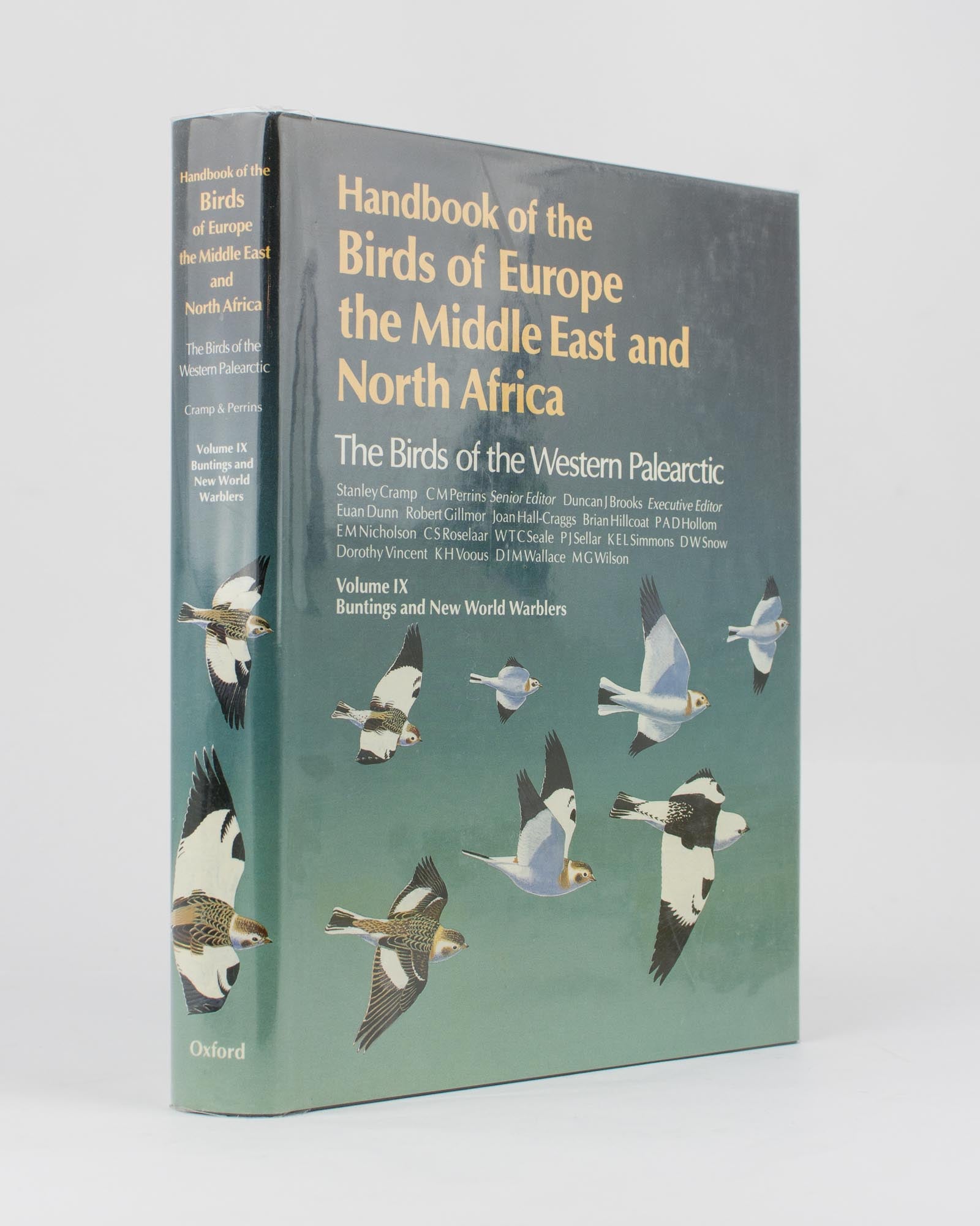 Handbook of the Birds of Europe, the Middle East and North Africa. The Birds of the Western Palearctic. Volume IX. Buntings and New World Warblers CR
