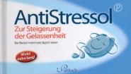 AntiStressol : zur Steigerung der Gelassenheit ; Wirkstoff: innere Ruhe, Optimismus, Entspannung ; Darreichungsform: Originalpackung mit 36 Tipps, gelassener den Alltag zu meistern ; [bei Bedarf mehrmals täglich lesen ; wirkt extra lang!]. - Hübner, Franz und Yo Rühmer