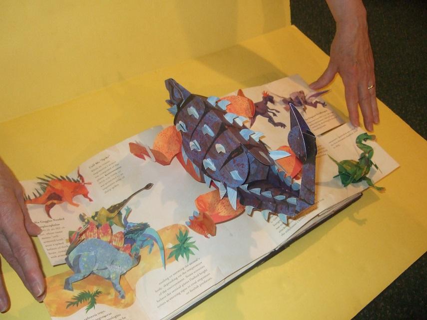 encyclopedia prehistorica dinosaurs pop up by robert sabuda